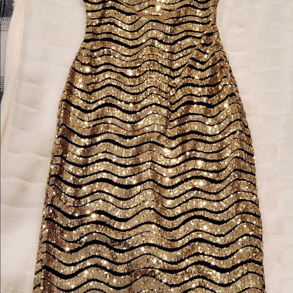 Brand new h:ours Lexie midi dress in XXS - SOLD OUT! - Picture 4 of 12